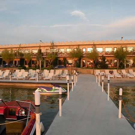 Hotel La Scoica Land Неводарі Екстер'єр фото