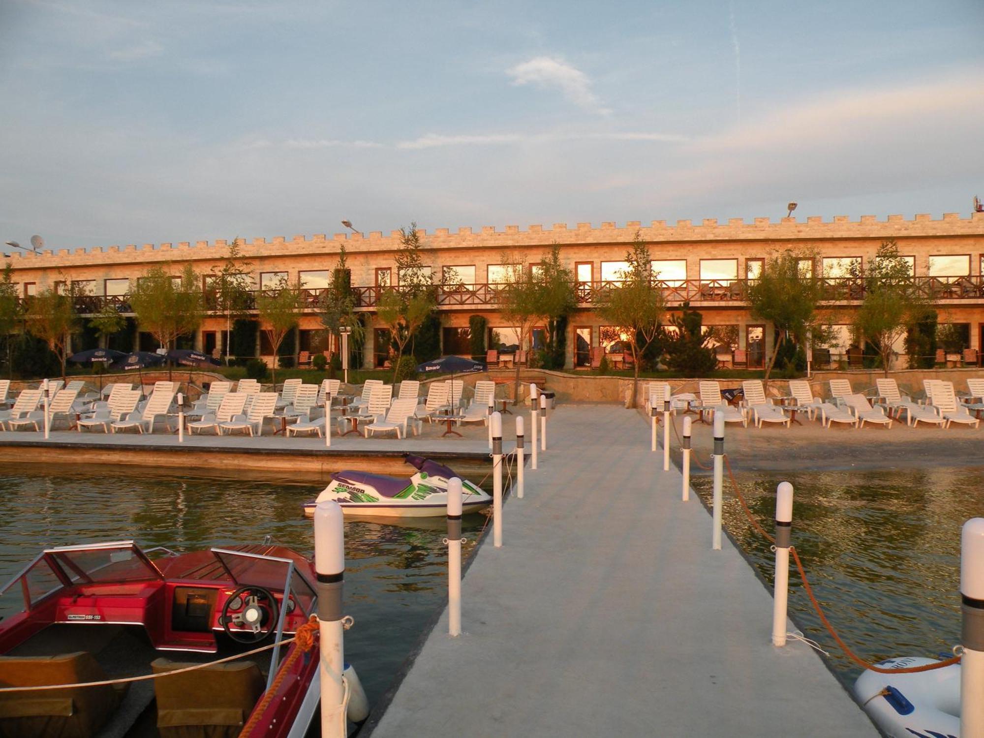 Hotel La Scoica Land Неводарі Екстер'єр фото