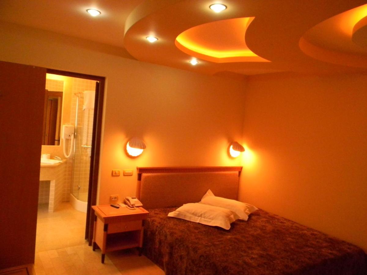 Hotel La Scoica Land Неводарі Екстер'єр фото